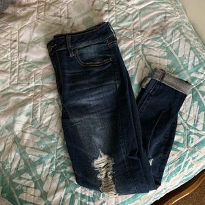 American Eagle Distressed High Rise Jegging